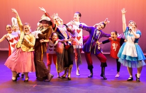 Musical Theatre, Music Theatre classes, song and dance class, melbourne western suburbs, Altona North